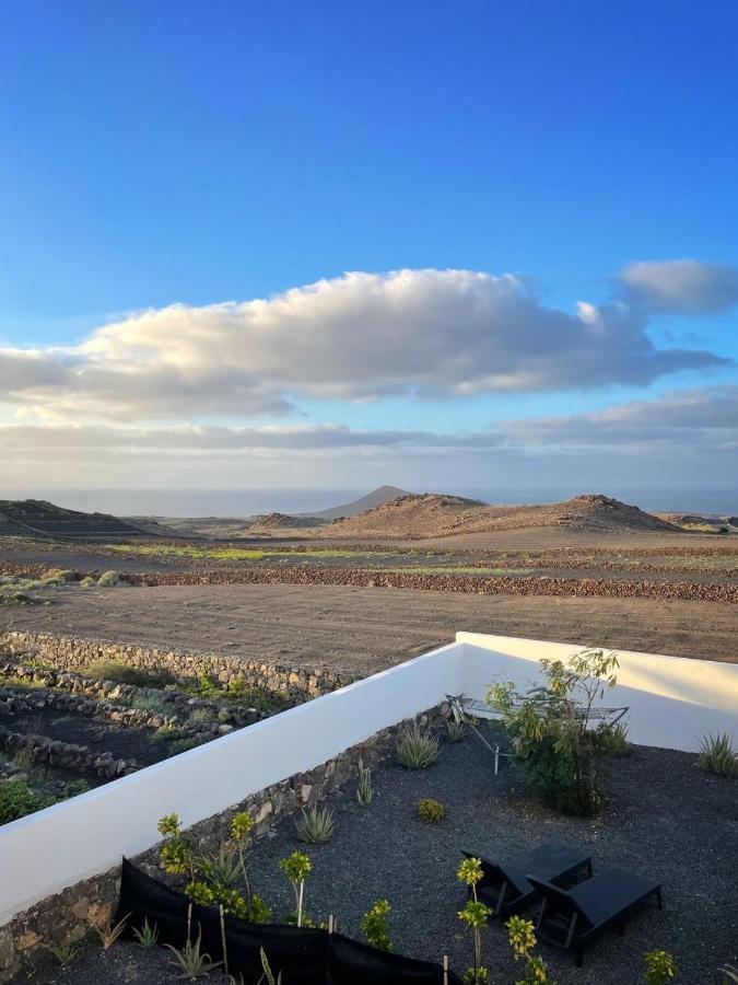 Azur Arts Lanzarote Lofts Apartment Тинахо Екстериор снимка