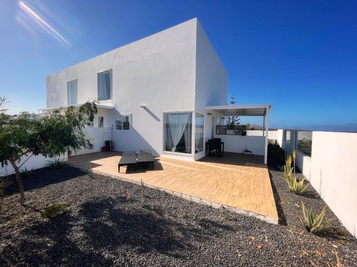 Azur Arts Lanzarote Lofts Apartment Тинахо Екстериор снимка