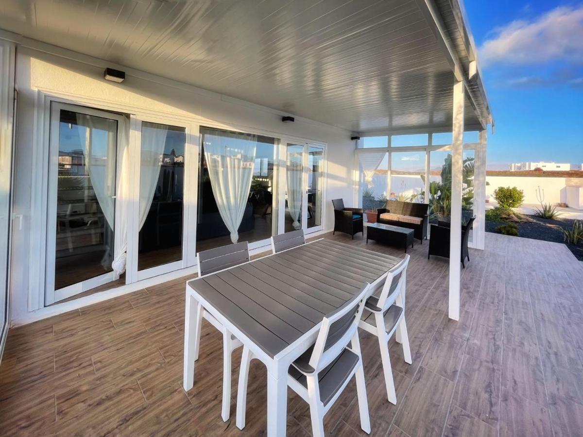 Azur Arts Lanzarote Lofts Apartment Тинахо Екстериор снимка