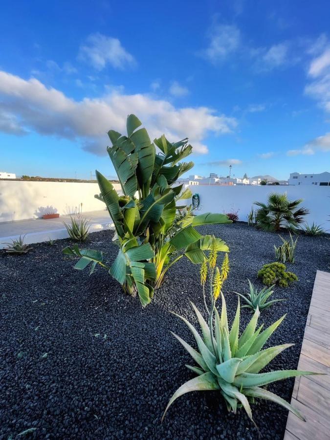 Azur Arts Lanzarote Lofts Apartment Тинахо Екстериор снимка