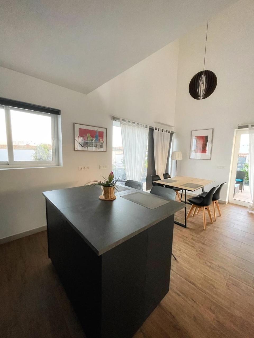 Azur Arts Lanzarote Lofts Apartment Тинахо Стая снимка